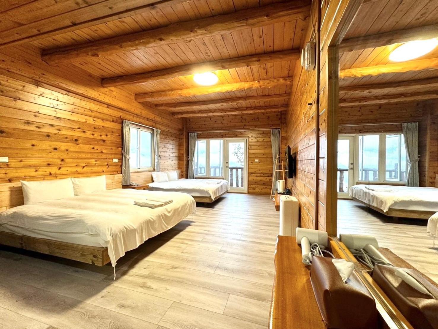 Dingdai Glass Villa Ренай Екстериор снимка