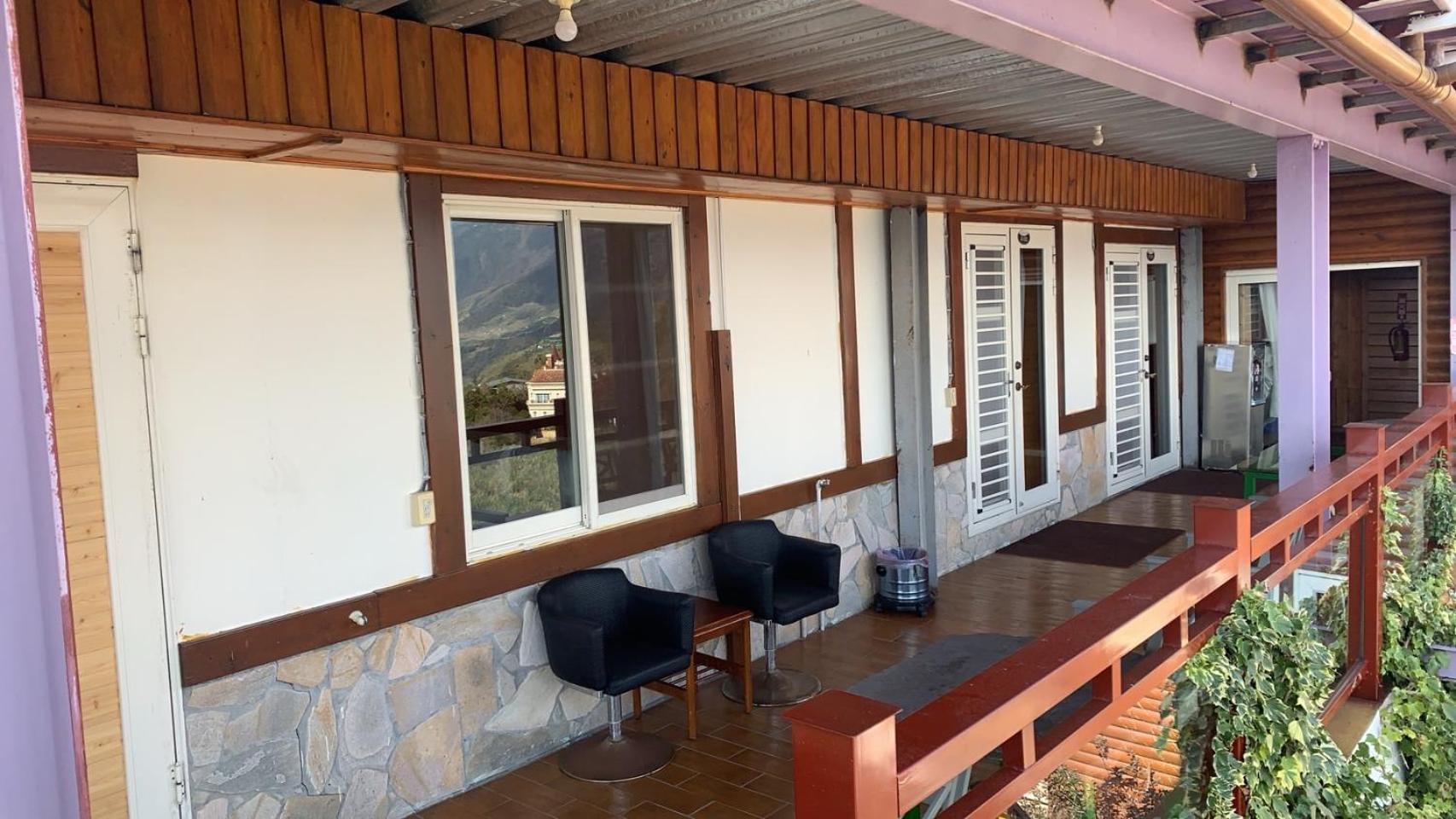 Dingdai Glass Villa Ренай Екстериор снимка